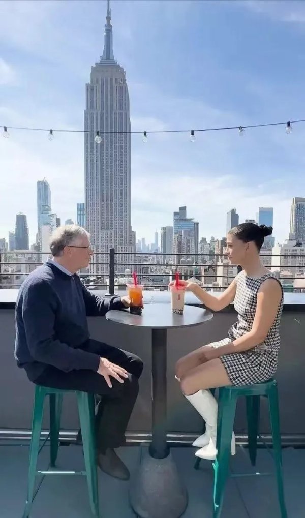 港股T+0配资 从CHA到“霸道总裁”，外国人正认识更加鲜活的中国