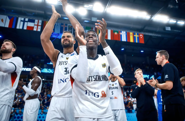 九鼎 德国与土耳其会师争冠! 施罗德豪言目标: 我们就是为了金牌而来的