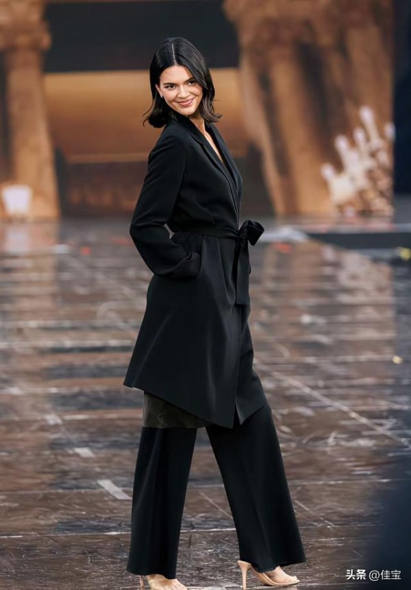 倍倍网 肯豆，在彩排，状态好依然，气质绝了！