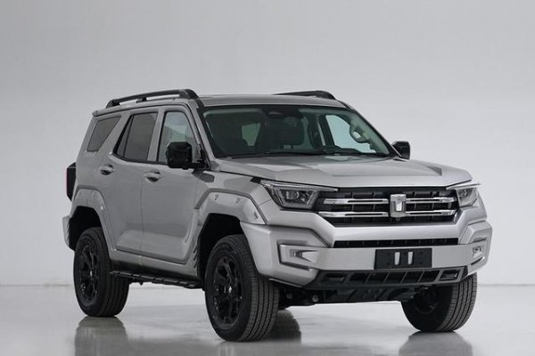 智选+ 搭载2.0T高功率，坦克400竞争FJ酷路泽